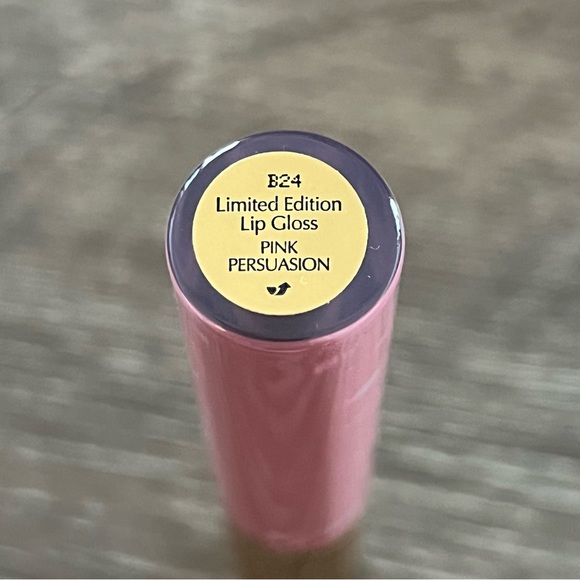 Estee Lauder Limited Edition Lip Gloss In Pink Persuasion 2.7ml - Picture 2 of 2